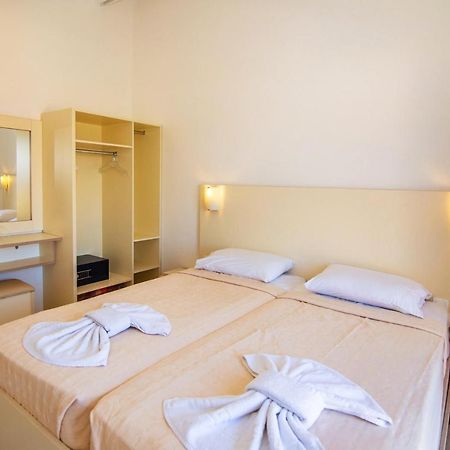 Playa Bay Hotel Zakynthos 라가나스 외부 사진